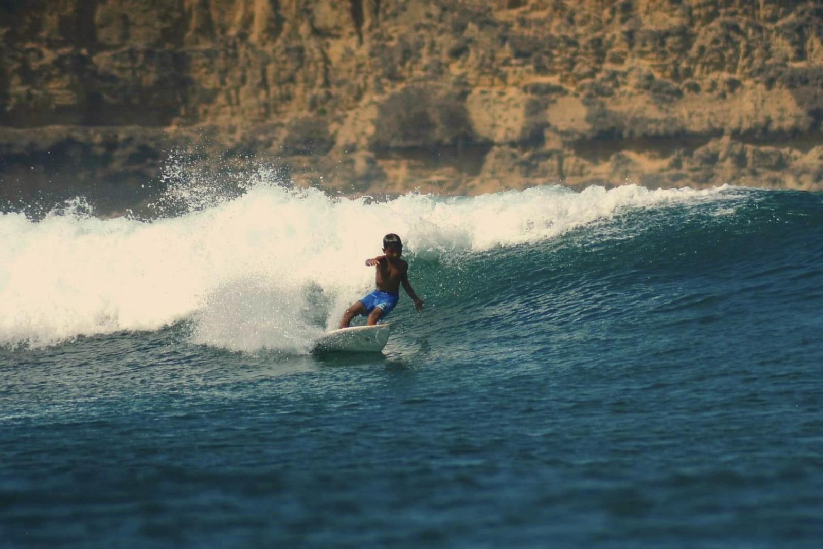 Hotel Melody Surf - Ekas Lombok Esterno foto