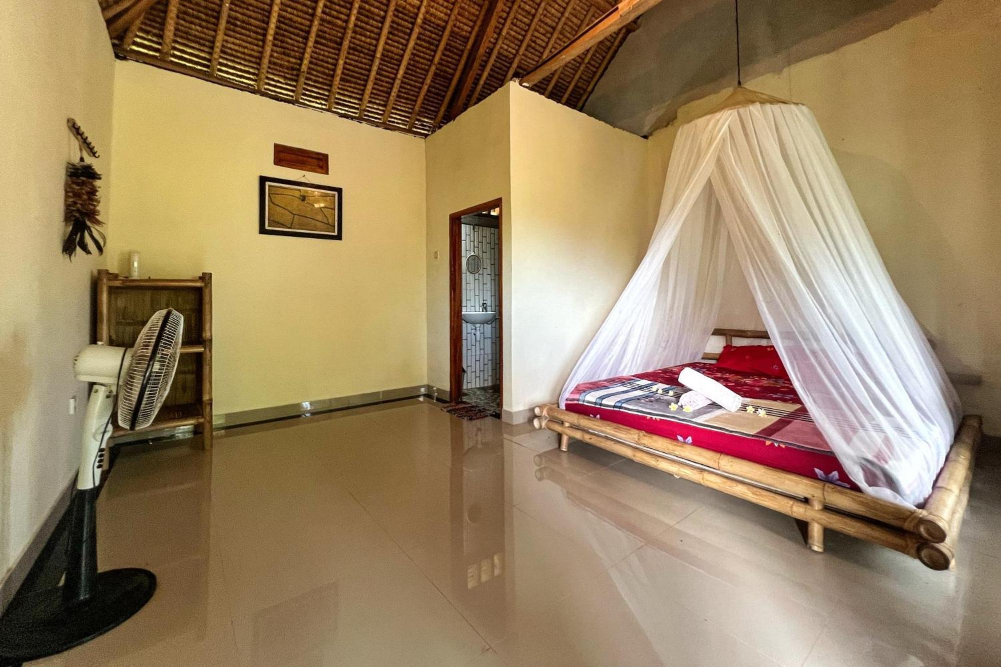 Hotel Melody Surf - Ekas Lombok Esterno foto